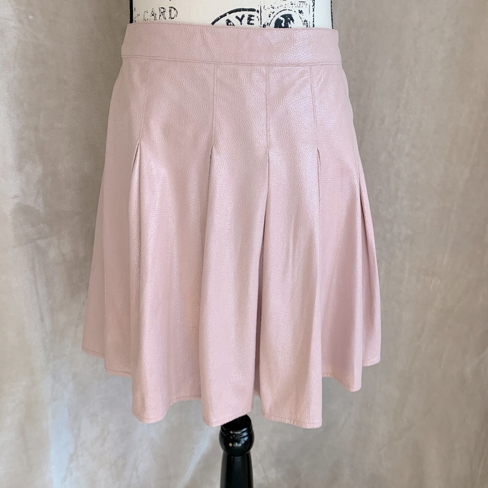 VERY J Skater Skirt Pleated Blush Pink Shimmer SM
